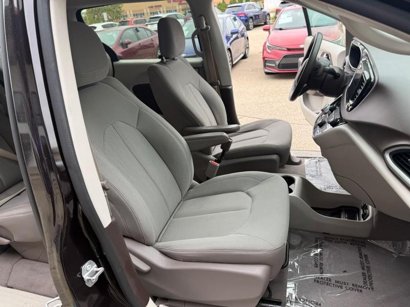 used 2017 Chrysler Pacifica car, priced at $15,999