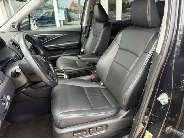 used 2020 Honda Pilot car, priced at $29,993