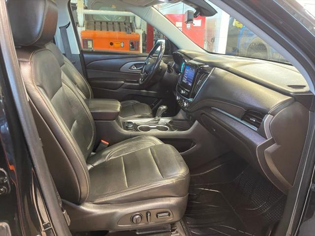 used 2020 Chevrolet Traverse car, priced at $27,992