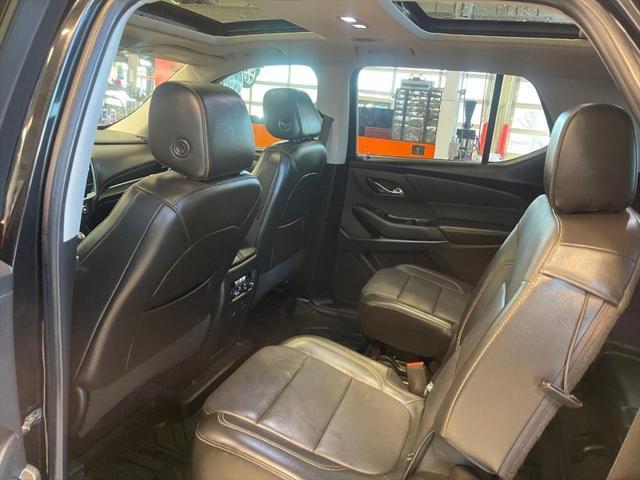 used 2020 Chevrolet Traverse car, priced at $27,992
