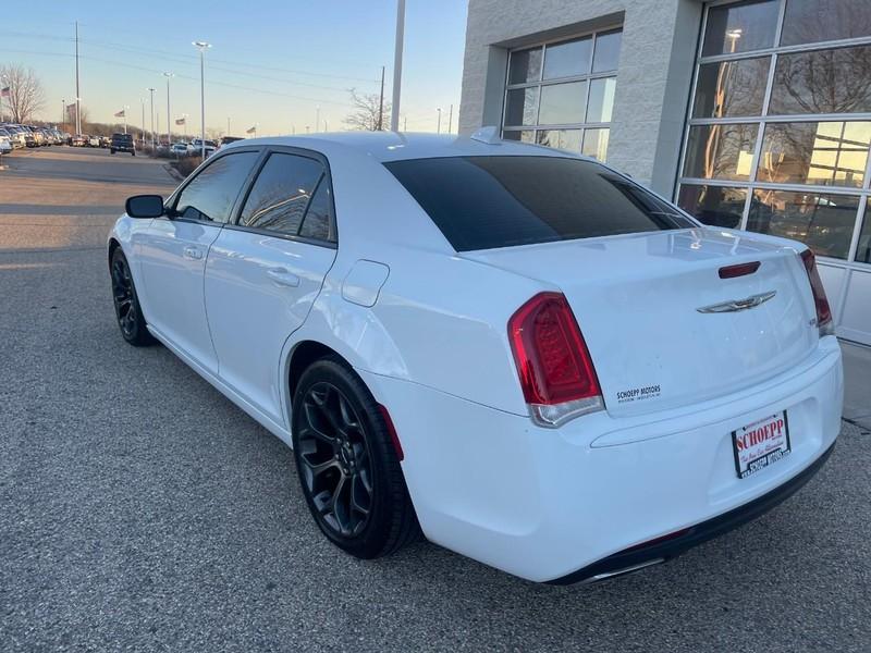 used 2019 Chrysler 300 car, priced at $20,998