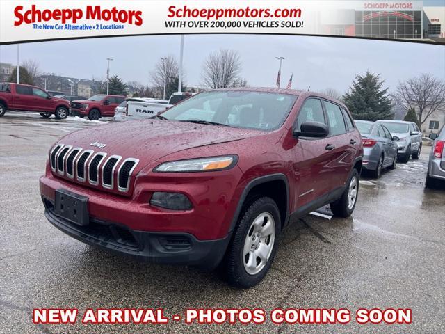 used 2015 Jeep Cherokee car, priced at $11,995