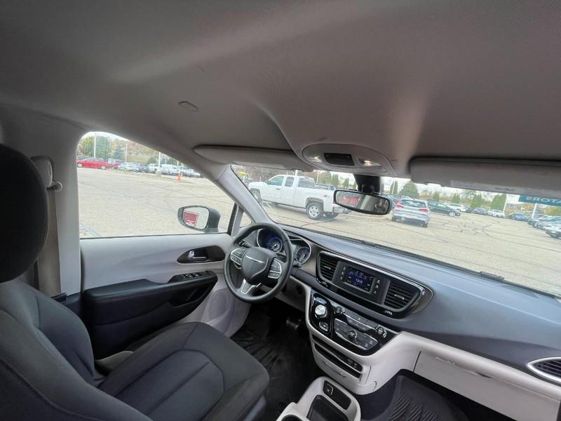 used 2017 Chrysler Pacifica car, priced at $19,995