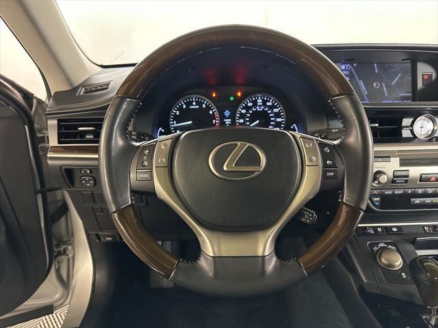 used 2014 Lexus ES 350 car, priced at $17,997