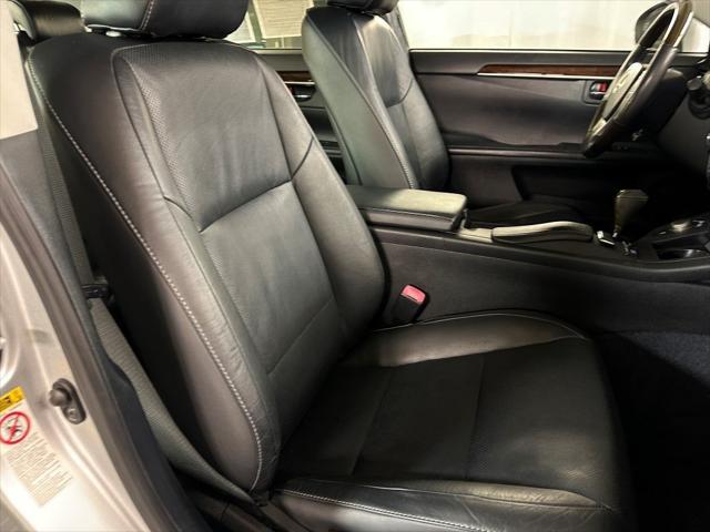 used 2014 Lexus ES 350 car, priced at $17,997