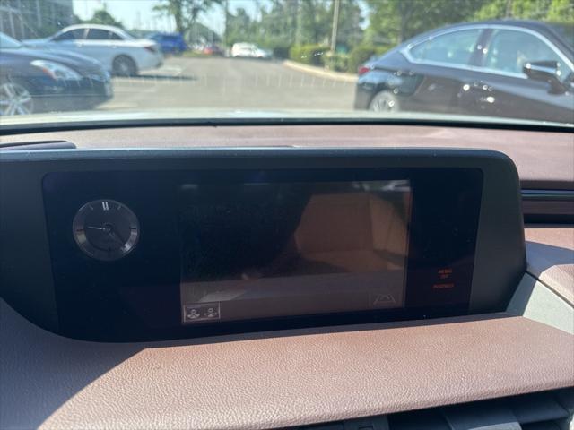 used 2019 Lexus ES 350 car, priced at $29,987