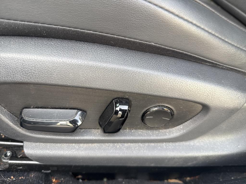 used 2019 Lexus ES 350 car, priced at $23,997