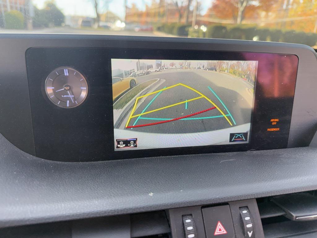 used 2019 Lexus ES 350 car, priced at $23,997