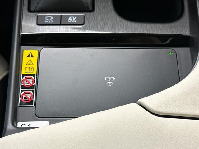 new 2025 Lexus ES 300h car, priced at $53,757