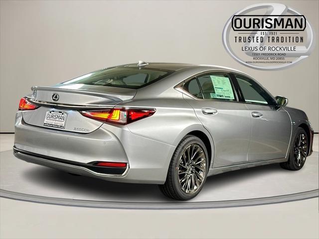 new 2025 Lexus ES 300h car, priced at $53,757