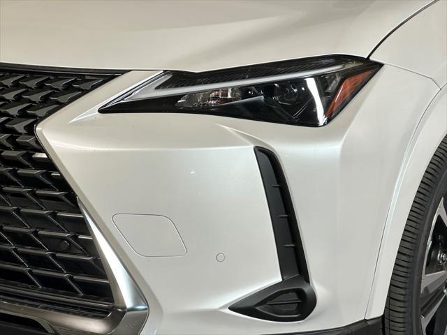 new 2025 Lexus UX 300h car, priced at $46,105