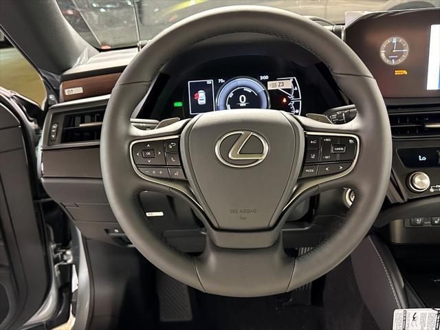new 2025 Lexus ES 300h car, priced at $49,635
