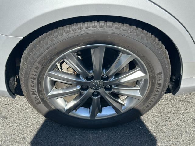 used 2011 Lexus ES 350 car, priced at $15,997