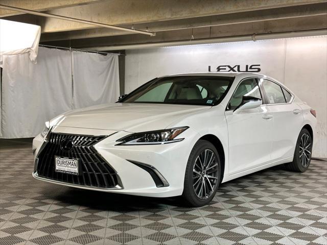 new 2025 Lexus ES 300h car, priced at $48,430