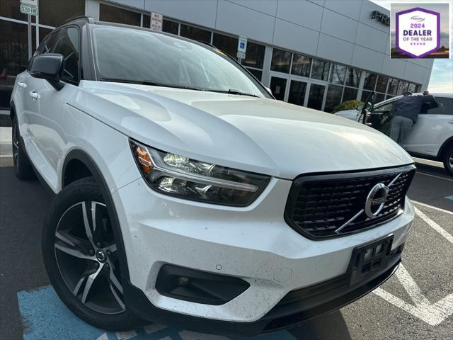 used 2021 Volvo XC40 car, priced at $28,997