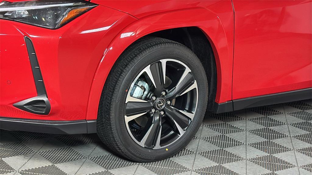 new 2025 Lexus UX 300h car, priced at $44,374
