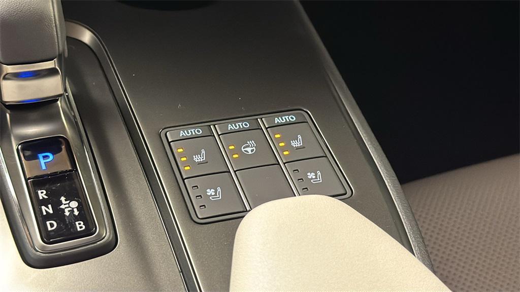 new 2025 Lexus UX 300h car, priced at $44,374