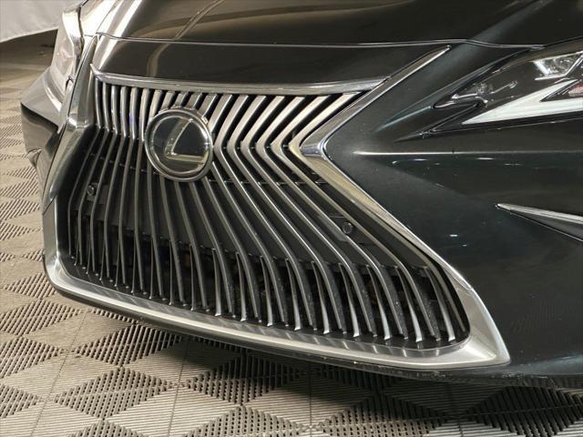 used 2019 Lexus ES 350 car, priced at $32,697