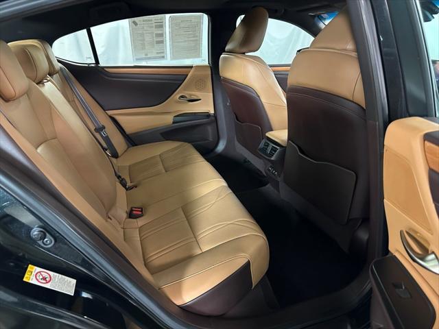 used 2019 Lexus ES 350 car, priced at $32,697