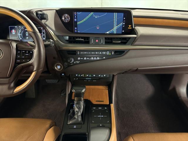 used 2019 Lexus ES 350 car, priced at $32,697