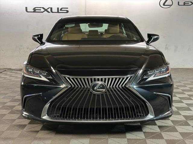 used 2019 Lexus ES 350 car, priced at $32,697