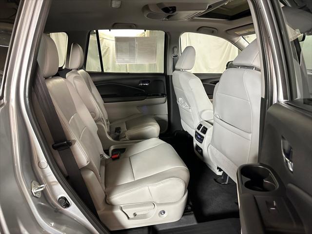 used 2022 Honda Pilot car, priced at $32,997