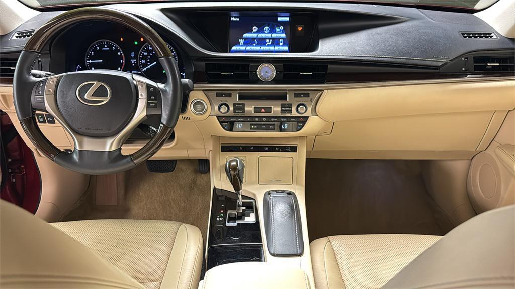 used 2013 Lexus ES 350 car, priced at $14,897