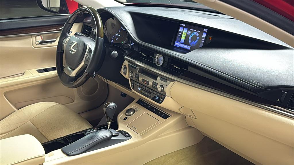 used 2013 Lexus ES 350 car, priced at $14,897