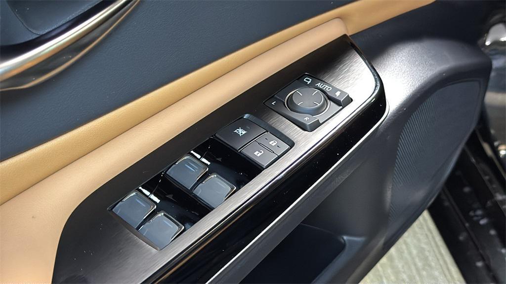 new 2025 Lexus ES 350 car, priced at $49,939