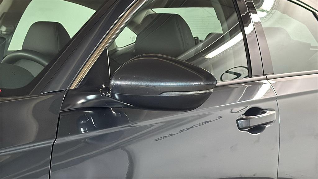 used 2023 Honda Accord Hybrid car, priced at $28,997