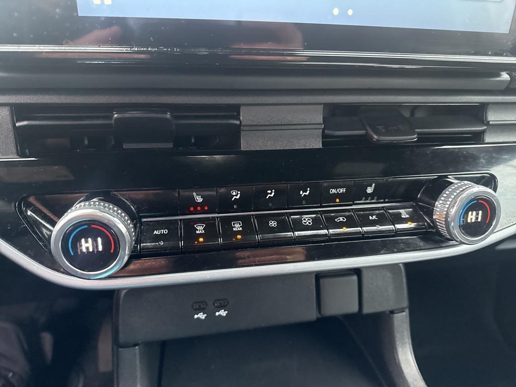 used 2024 Honda Prologue car, priced at $25,397