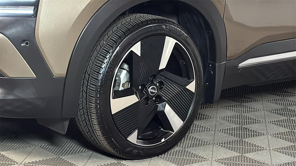 used 2025 Nissan Kicks car, priced at $22,997