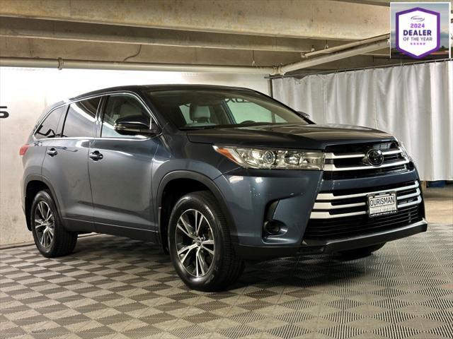 used 2019 Toyota Highlander car, priced at $25,497