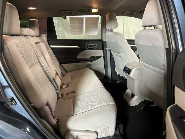 used 2019 Toyota Highlander car, priced at $25,497