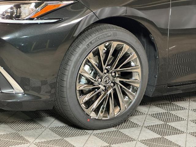 new 2025 Lexus ES 300h car, priced at $52,865