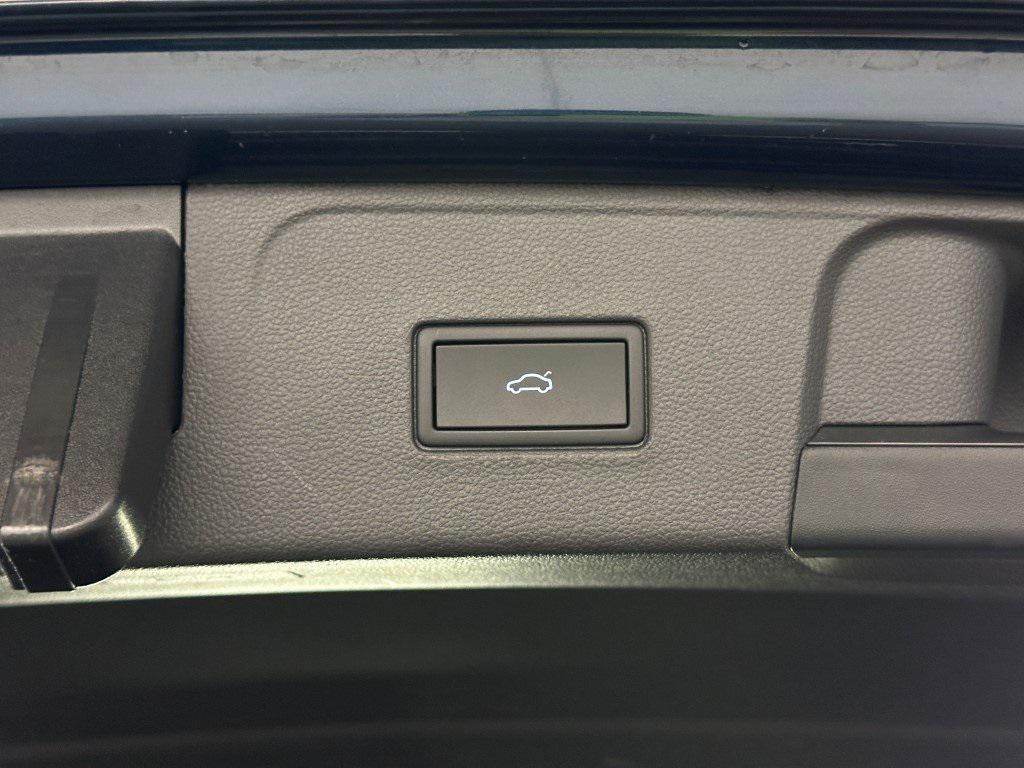 used 2021 Volkswagen Atlas car, priced at $26,397