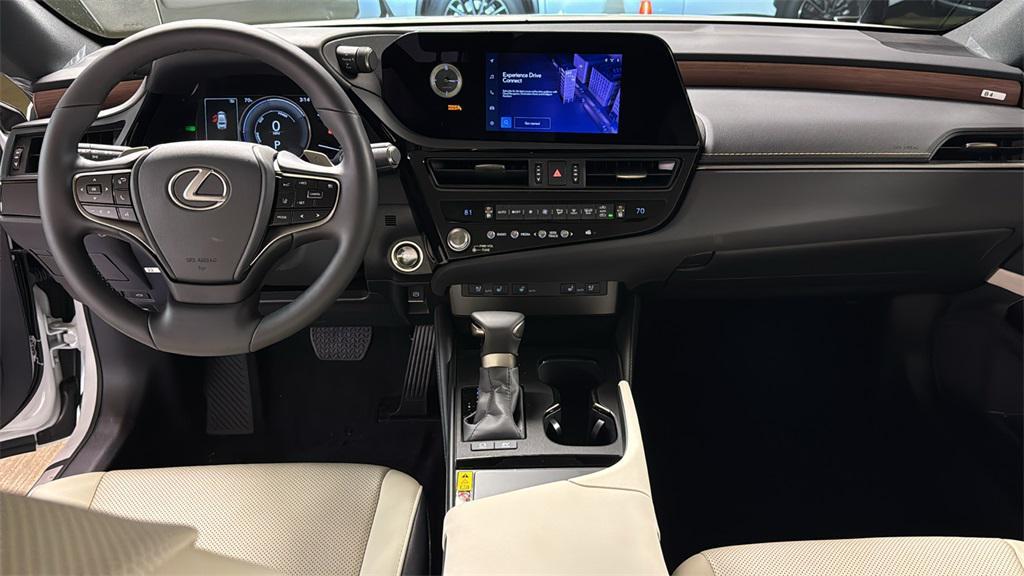 new 2025 Lexus ES 300h car, priced at $50,829