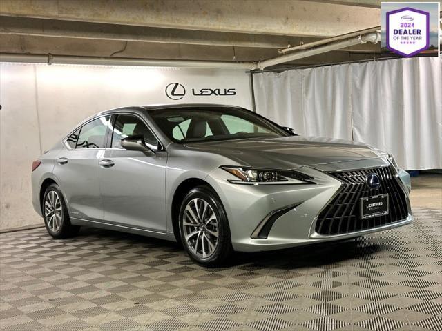 used 2022 Lexus ES 300h car, priced at $39,997