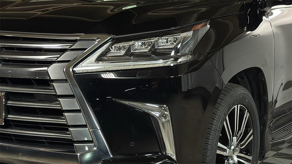 used 2021 Lexus LX 570 car, priced at $77,997