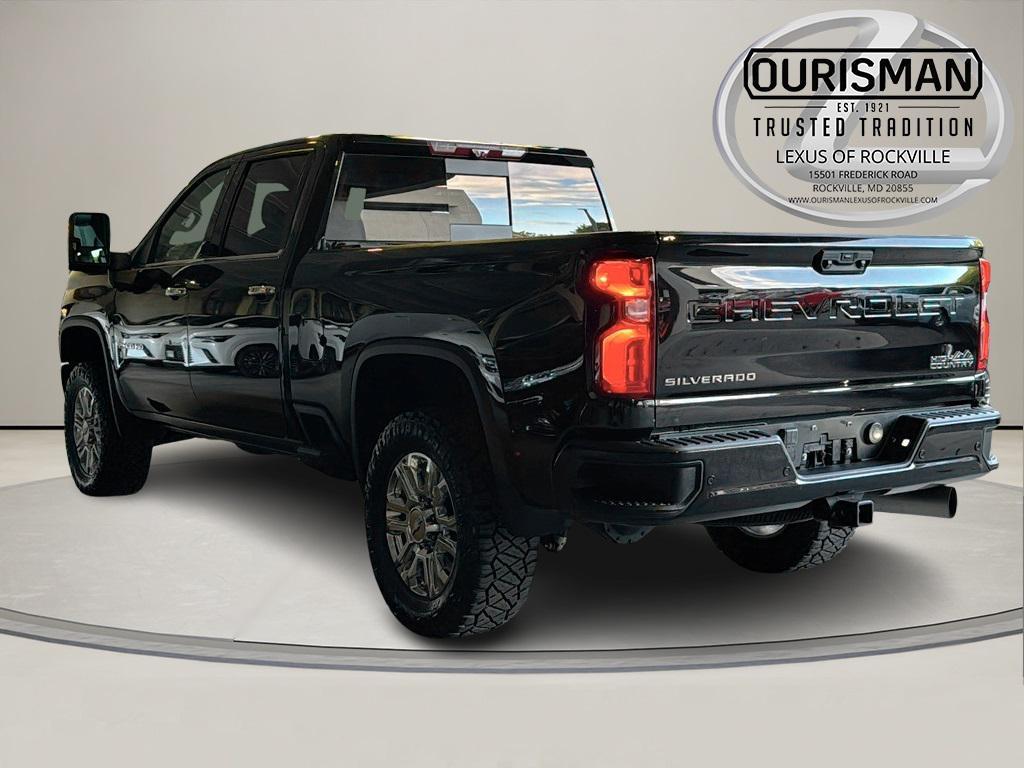 used 2022 Chevrolet Silverado 2500 car, priced at $61,997