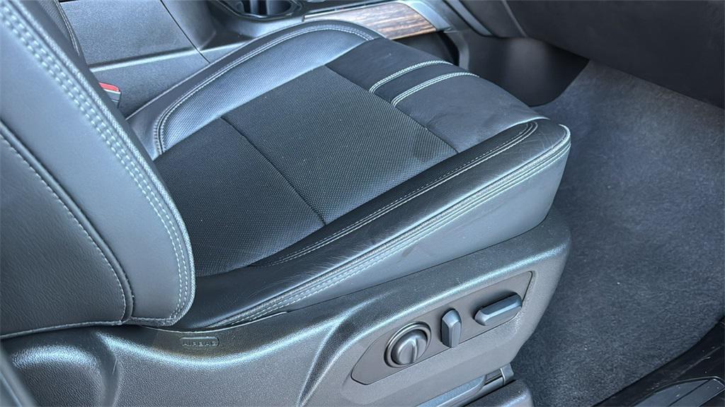 used 2022 Chevrolet Silverado 2500 car, priced at $61,997