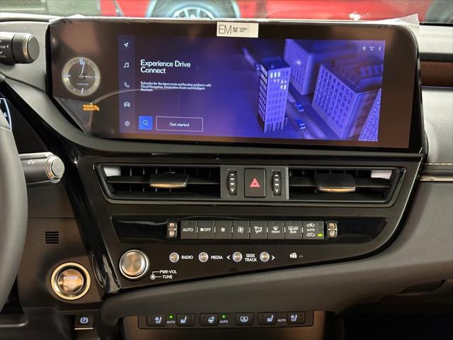 new 2025 Lexus ES 300h car, priced at $51,471