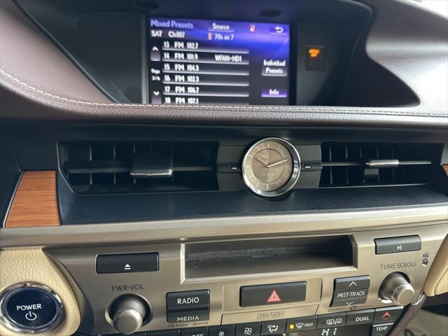 used 2018 Lexus ES 300h car, priced at $24,997