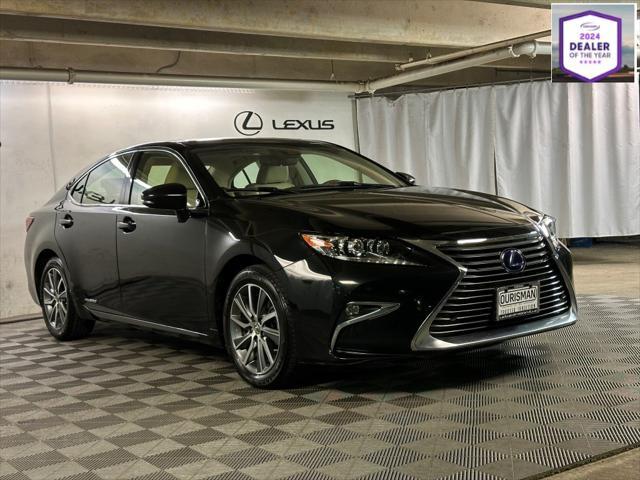 used 2018 Lexus ES 300h car, priced at $23,197