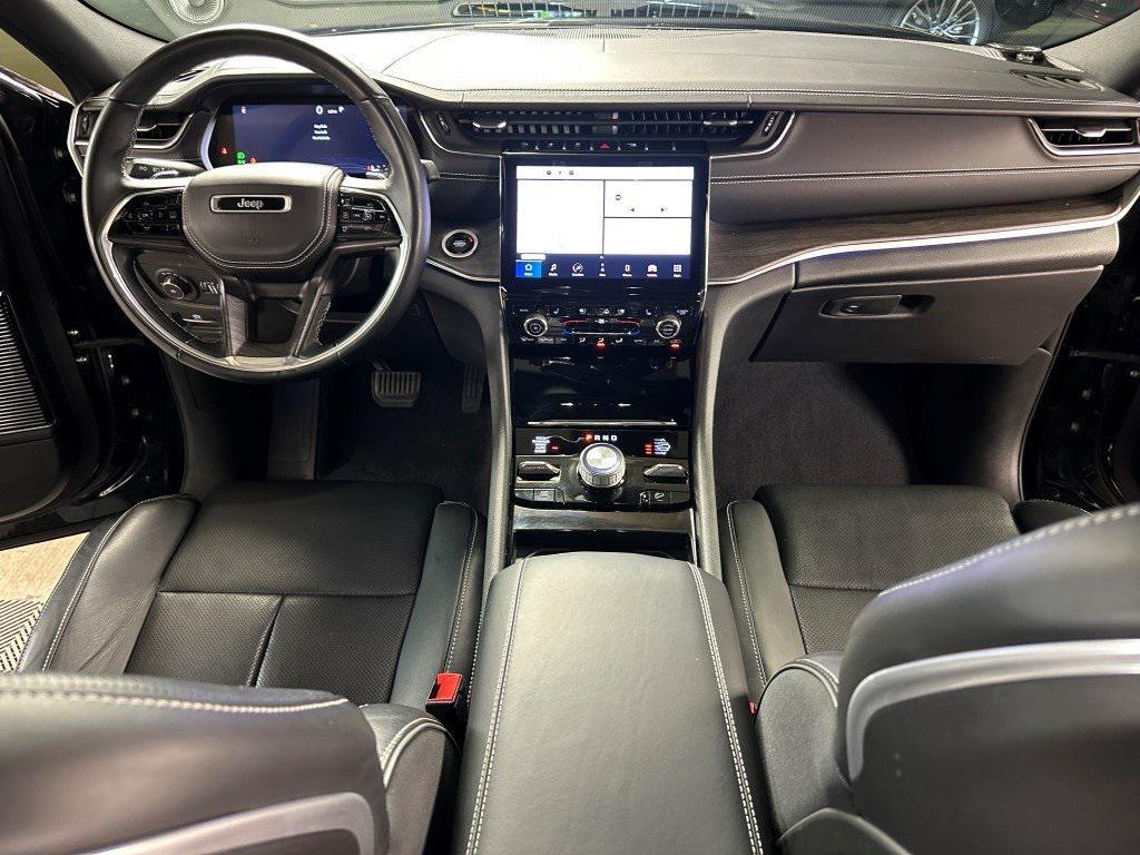 used 2022 Jeep Grand Cherokee car, priced at $33,997