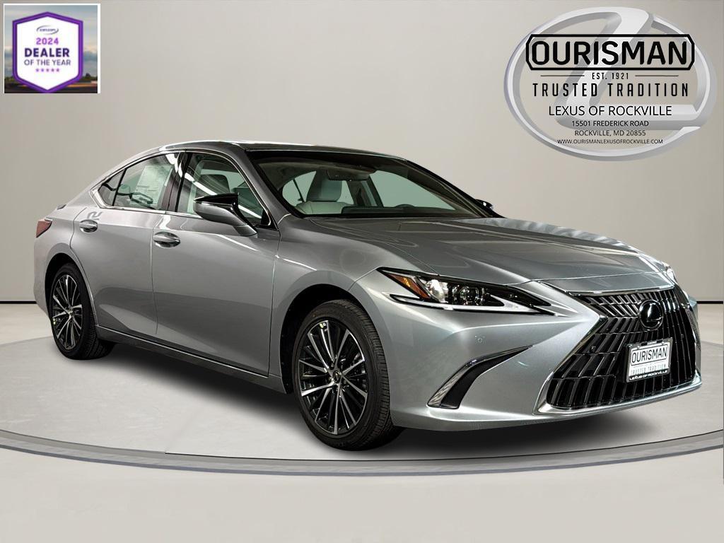 new 2025 Lexus ES 300h car, priced at $51,589