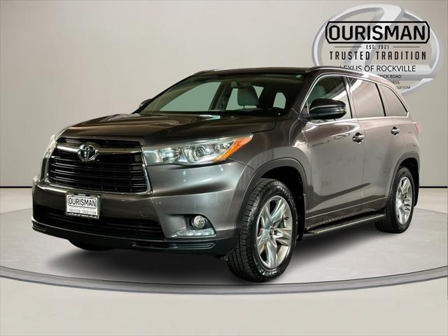 used 2016 Toyota Highlander car, priced at $23,997