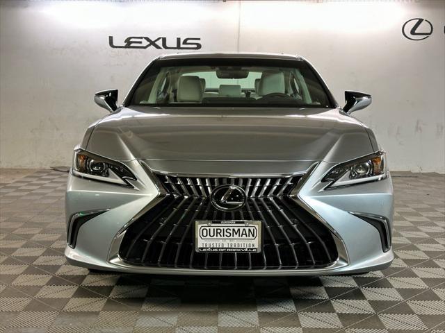 new 2025 Lexus ES 300h car, priced at $50,750