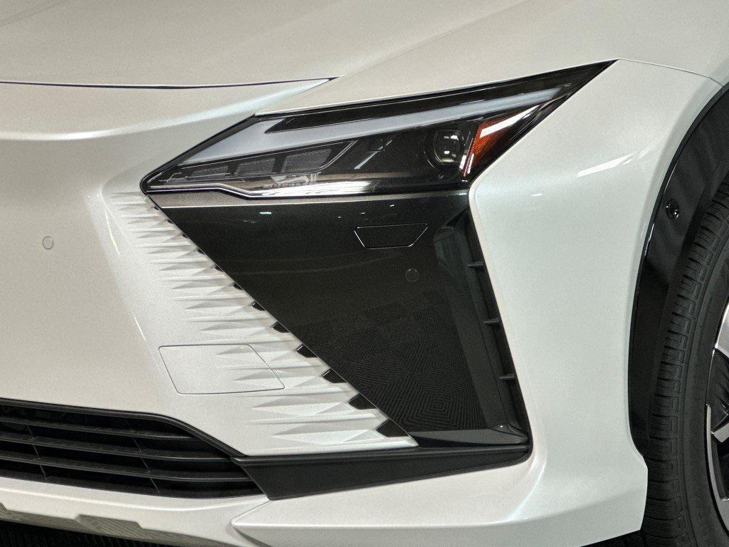 new 2025 Lexus RZ 450e car, priced at $57,004