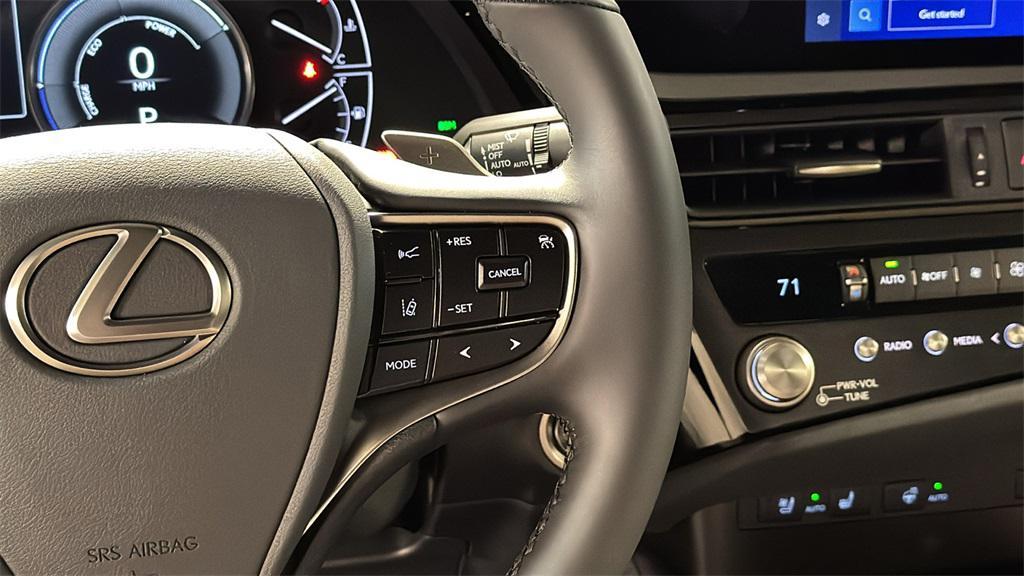 new 2025 Lexus ES 300h car, priced at $49,754